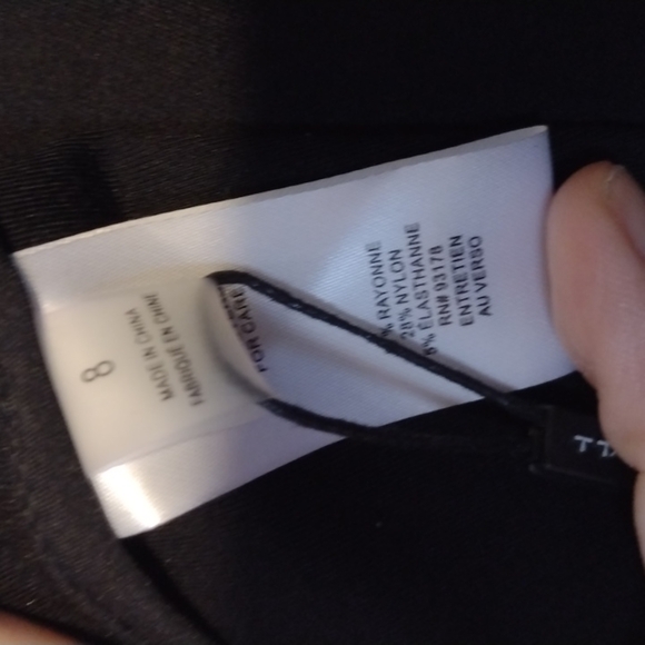 tahari black skirt size 8 womens - Picture 7 of 8